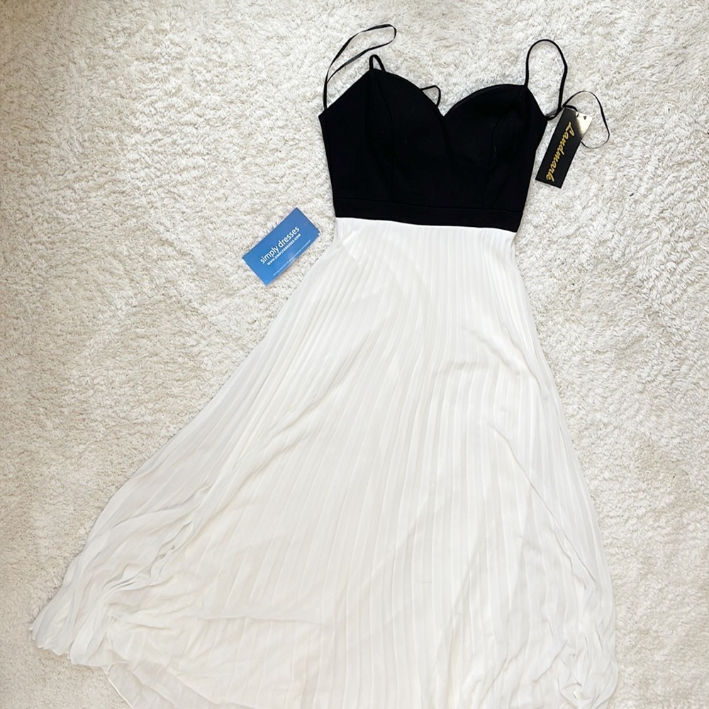 Women long dress - Picture 3 of 3